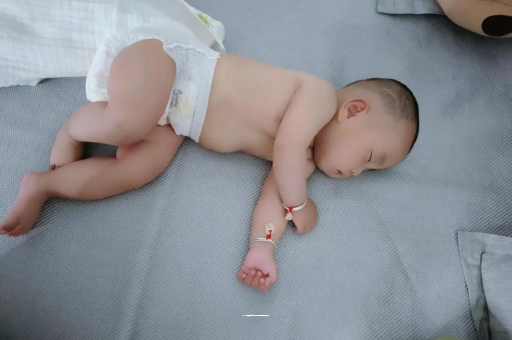 怒江宝宝口水多怎么回事